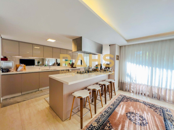 Imagem Apartamento com 3 Quartos à Venda, 198 m² em Atiradores - Joinville