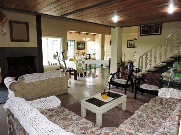 Imagem Casa com 5 Quartos à Venda, em Nova Fazendinha - Carapicuíba Imagem Casa com 5 Quartos à Venda, em Nova Fazendinha - Carapicuíba