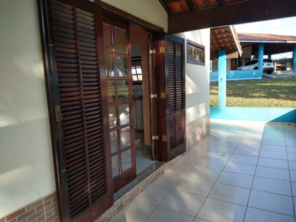 Imagem Chácara com 2 Quartos à Venda, 96 m² em Centro - Capela Do Alto Imagem Chácara com 2 Quartos à Venda, 96 m² em Centro - Capela Do Alto