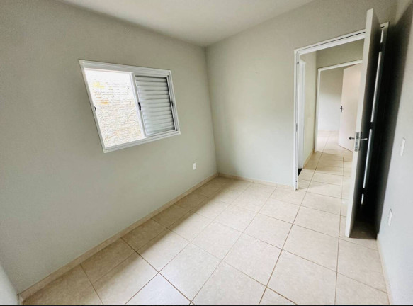 Imagem Casa com 2 Quartos para Alugar, 250 m² em Vida Nova Botucatu (rubião Junior) - Botucatu