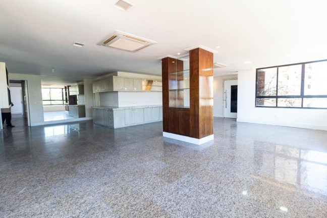 Imagem Apartamento com 4 Quartos à Venda, 247 m² em Meireles - Fortaleza