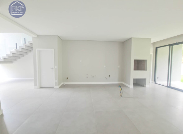 Imagem Casa com 4 Quartos à Venda, 300 m² em Ingleses Do Rio Vermelho - Florianópolis