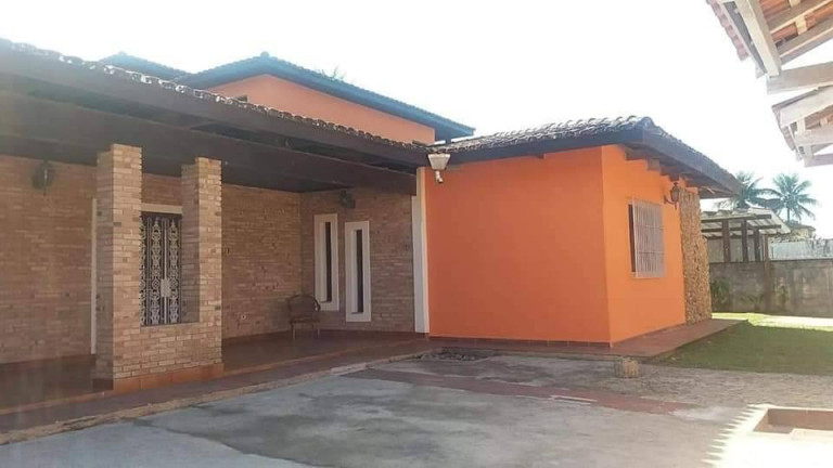 Imagem Casa com 5 Quartos à Venda, 300 m² em Praia Da Maranduba - Ubatuba