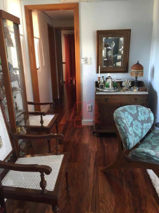 Imagem Apartamento com 2 Quartos à Venda, 83 m² em Santo Antônio - Porto Alegre Imagem Apartamento com 2 Quartos à Venda, 83 m² em Santo Antônio - Porto Alegre