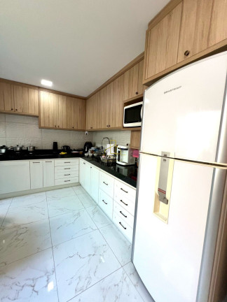 Imagem Imóvel com 3 Quartos à Venda, 115 m² em Campo Grande - Cariacica Imagem Imóvel com 3 Quartos à Venda, 115 m² em Campo Grande - Cariacica