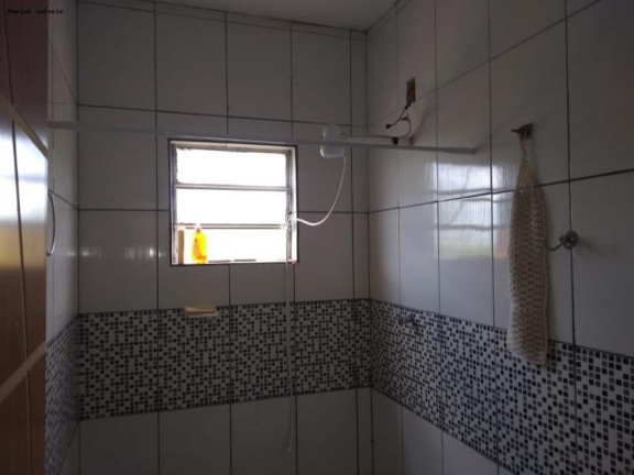 Imagem Casa com 2 Quartos à Venda, 60 m² em Araçás - Mateus Leme