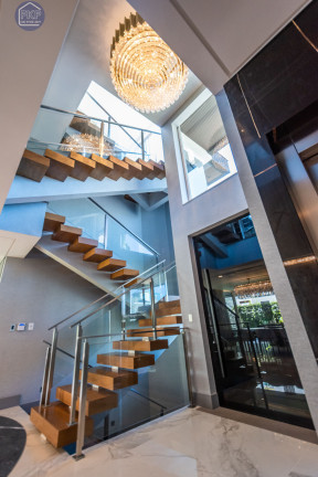 Imagem Casa com 7 Quartos à Venda, 780 m² em Jurerê Internacional - Florianópolis