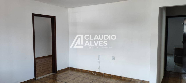 Imagem Casa com 3 Quartos à Venda, 200 m² em Queimadinha - Feira De Santana Imagem Casa com 3 Quartos à Venda, 200 m² em Queimadinha - Feira De Santana
