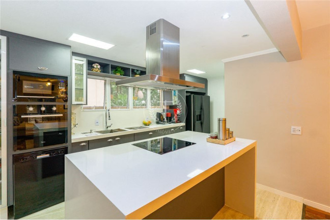 Imagem Casa com 3 Quartos à Venda, 204 m² em São Paulo Imagem Casa com 3 Quartos à Venda, 204 m² em São Paulo
