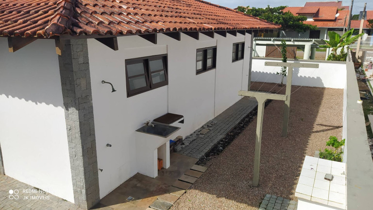 Imagem Sobrado com 6 Quartos à Venda, 499 m² em Balneário Uirapuru - Itapoá Imagem Sobrado com 6 Quartos à Venda, 499 m² em Balneário Uirapuru - Itapoá