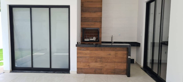 Imagem Casa com 3 Quartos à Venda, 318 m² em Loteamento Residencial Parque Das Araucárias - Tremembé Imagem Casa com 3 Quartos à Venda, 318 m² em Loteamento Residencial Parque Das Araucárias - Tremembé