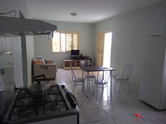 Imagem Casa com 2 Quartos à Venda, 140 m² em Stan - Torres