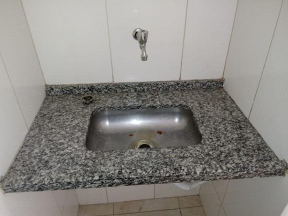Imagem Kitnet com 1 Quarto à Venda, 28 m² em Santa Efigênia - São Paulo Imagem Kitnet com 1 Quarto à Venda, 28 m² em Santa Efigênia - São Paulo