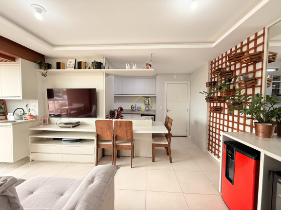 Imagem Imóvel com 3 Quartos à Venda, 84 m² em Bom Retiro - Joinville Imagem Imóvel com 3 Quartos à Venda, 84 m² em Bom Retiro - Joinville