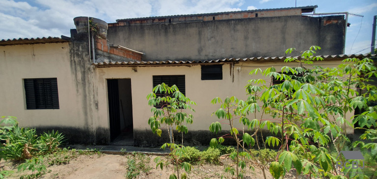 Imagem Casa com 4 Quartos à Venda, em Novo Retiro - Esmeraldas Imagem Casa com 4 Quartos à Venda, em Novo Retiro - Esmeraldas