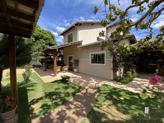 Imagem Casa de Condomínio com 3 Quartos à Venda, 340 m² em Região Dos Lagos (sobradinho) - Brasília