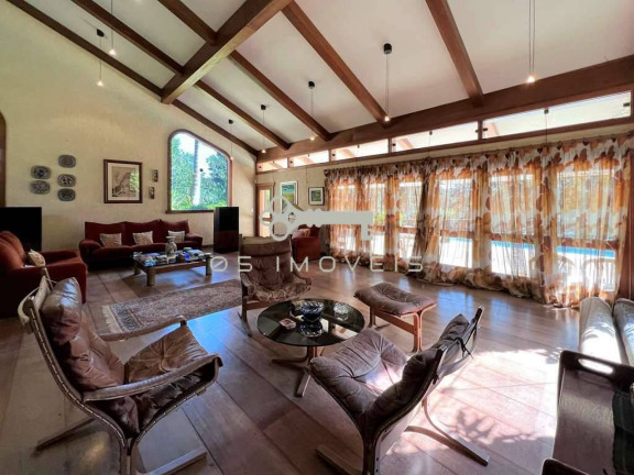 Imagem Casa com 5 Quartos à Venda, em Parque Silvino Pereira - Cotia Imagem Casa com 5 Quartos à Venda, em Parque Silvino Pereira - Cotia