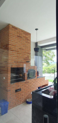 Imagem Chácara com 3 Quartos à Venda, 250 m² em Centro - Jambeiro Imagem Chácara com 3 Quartos à Venda, 250 m² em Centro - Jambeiro