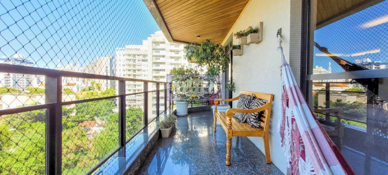 Imagem Apartamento com 3 Quartos à Venda, 215 m² em Santa Rosa - Niterói Imagem Apartamento com 3 Quartos à Venda, 215 m² em Santa Rosa - Niterói