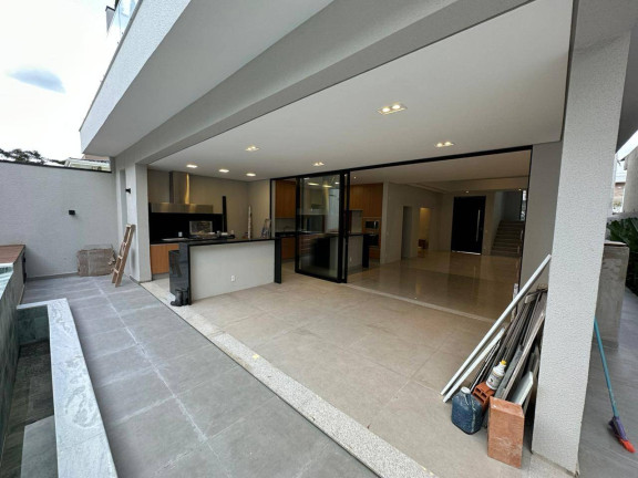 Imagem Casa com 3 Quartos à Venda, 305 m² em Swiss Park - Campinas
