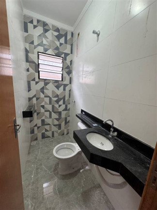 Imagem Casa com 2 Quartos à Venda, 10 m² em Loty - Itanhaem Imagem Casa com 2 Quartos à Venda, 10 m² em Loty - Itanhaem