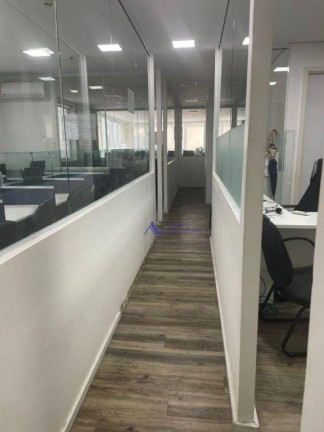 Sala Comercial à Venda ou Locação, 330 m² em Tatuapé - São Paulo