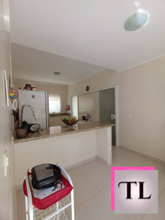 Imagem Casa com 4 Quartos à Venda, 275 m² em Poços De Caldas Imagem Casa com 4 Quartos à Venda, 275 m² em Poços De Caldas