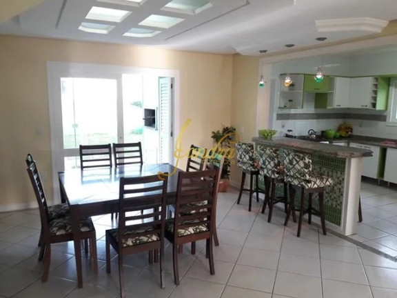Imagem Casa com 4 Quartos à Venda, 256 m² em Centro - Xangri-la Imagem Casa com 4 Quartos à Venda, 256 m² em Centro - Xangri-la