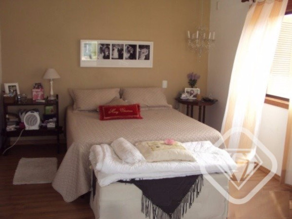 Imagem Casa com 3 Quartos à Venda, 280 m² em Jardins Do Prado - Porto Alegre Imagem Casa com 3 Quartos à Venda, 280 m² em Jardins Do Prado - Porto Alegre