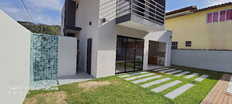 Casa com 4 Quartos à Venda, 170 m² em Recanto Verde Mar - Caraguatatuba