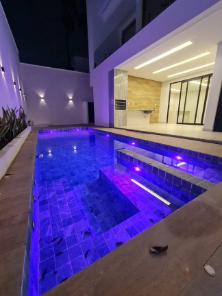 Imagem Casa com 5 Quartos à Venda, 363 m² em Ponta Negra - Manaus