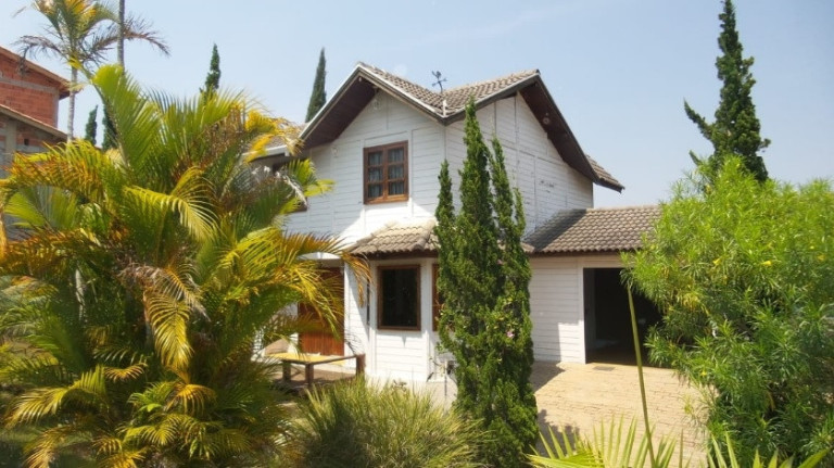 Chácara com 3 Quartos à Venda, 1.000 m² em Portão - Atibaia