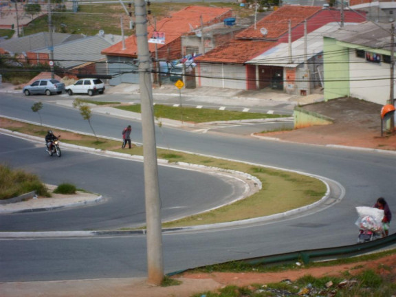 Terreno à Venda, 250 m² em Jardim Nova República - São José Dos Campos