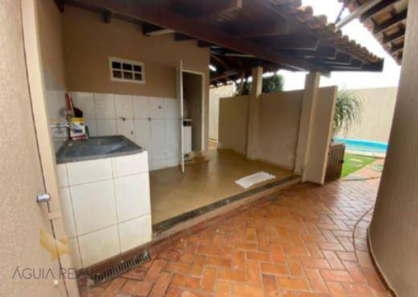 Imagem Casa com 3 Quartos à Venda, 290 m² em Jardim Leblon - Campo Grande Imagem Casa com 3 Quartos à Venda, 290 m² em Jardim Leblon - Campo Grande