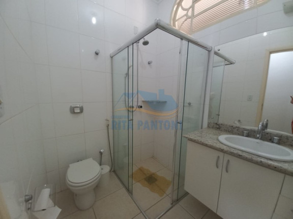 Imagem Casa com 3 Quartos à Venda, 214 m² em Jardim Paulistano - Ribeirão Preto Imagem Casa com 3 Quartos à Venda, 214 m² em Jardim Paulistano - Ribeirão Preto