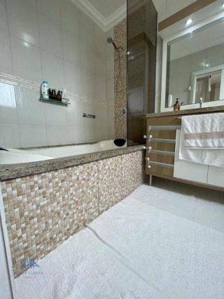 Imagem Cobertura com 3 Quartos à Venda, 285 m² em Estreito - Florianópolis Imagem Cobertura com 3 Quartos à Venda, 285 m² em Estreito - Florianópolis