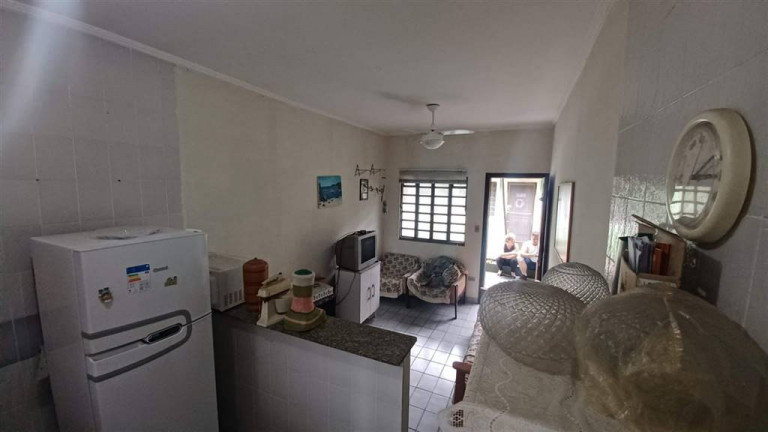 Imagem Casa com 1 Quarto à Venda, 54 m² em Vila Mirim - Praia Grande Imagem Casa com 1 Quarto à Venda, 54 m² em Vila Mirim - Praia Grande