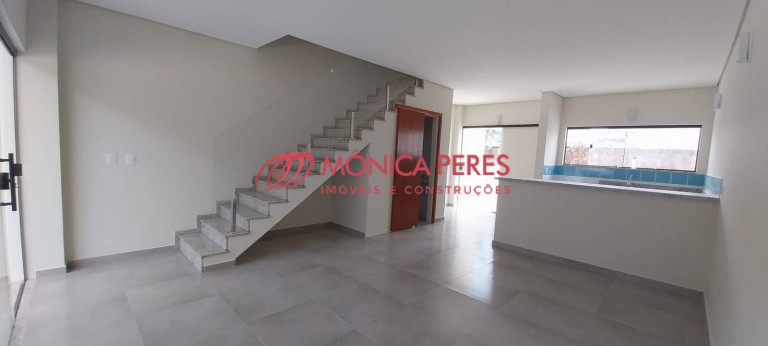 Casa com 2 Quartos à Venda,  em Parati - Paraty