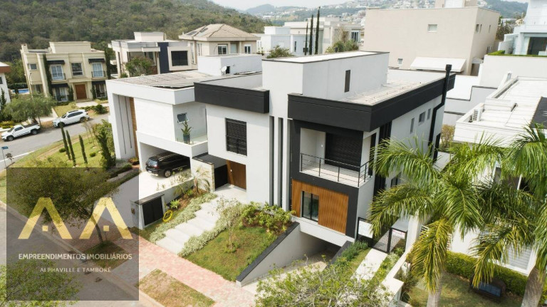 Casa com 5 Quartos à Venda, 480 m² em Alphaville - Santana De Parnaíba