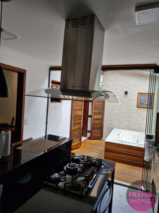 Imagem Casa com 2 Quartos à Venda, 117 m² em Centro - Ubatuba