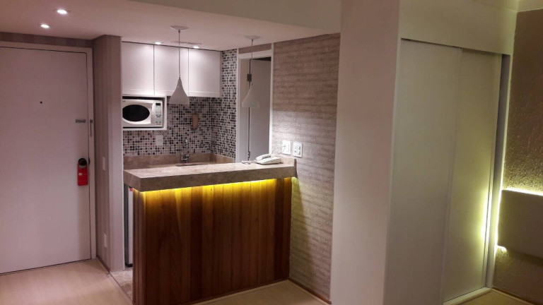 Apartamento com 1 Quarto para Alugar, 25 m² em Moema - São Paulo