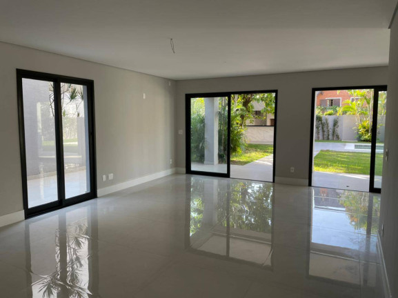 Imagem Casa com 2 Quartos à Venda, 720 m² em Condomínio Centro Comercial Alphaville - Barueri