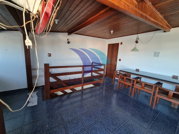 Imagem Apartamento com 3 Quartos à Venda, 214 m² em Braga - Cabo Frio