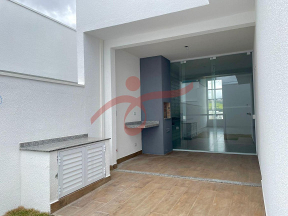 Imagem Casa com 3 Quartos à Venda, 250 m² em Vale Dos Cristais - Taubaté Imagem Casa com 3 Quartos à Venda, 250 m² em Vale Dos Cristais - Taubaté