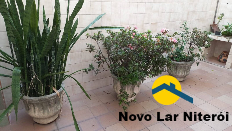 Imagem Casa com 5 Quartos à Venda, 214 m² em Centro - Niterói