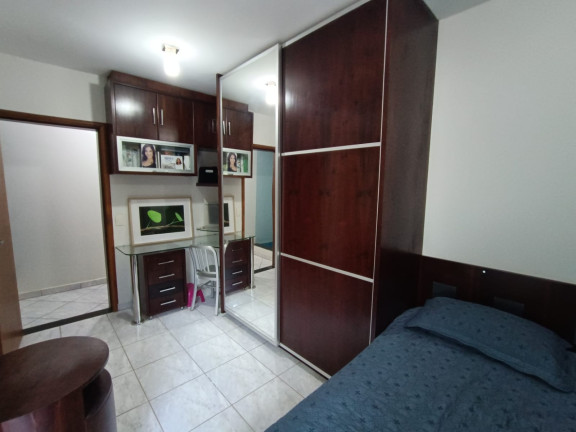 Imagem Casa com 3 Quartos à Venda, 356 m² em Jao - Goiania Imagem Casa com 3 Quartos à Venda, 356 m² em Jao - Goiania