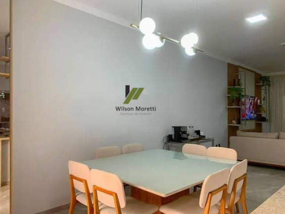 Imagem Casa com 3 Quartos à Venda, 203 m²