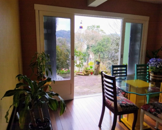 Imagem Imóvel com 4 Quartos à Venda, em Logradouro - Nova Petrópolis Imagem Imóvel com 4 Quartos à Venda, em Logradouro - Nova Petrópolis