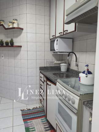 Imagem Imóvel com 2 Quartos para Temporada, 70 m² em Meia Praia - Itapema