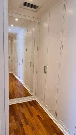 Imagem Casa com 4 Quartos à Venda, 750 m² em Jardim Europa - São Paulo